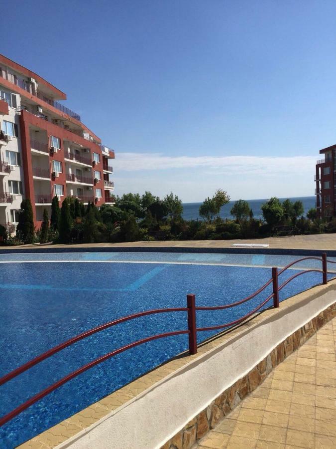 Apartamento Fort Noks Panorama I Marina Elenite Exterior foto
