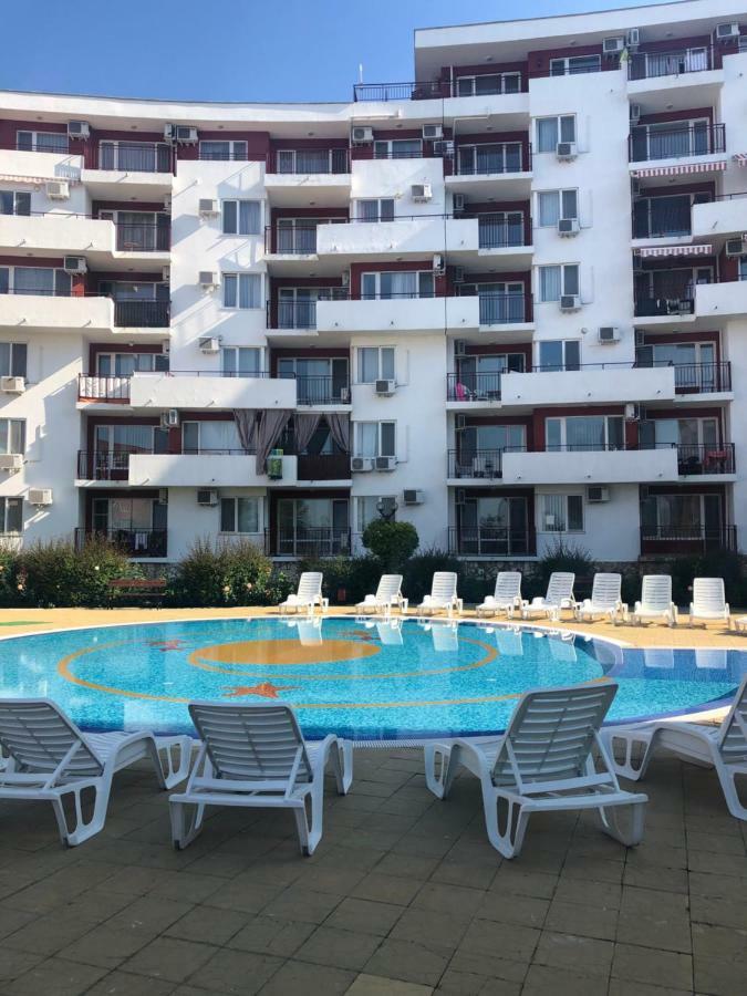 Apartamento Fort Noks Panorama I Marina Elenite Exterior foto