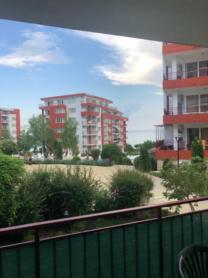 Apartamento Fort Noks Panorama I Marina Elenite Exterior foto